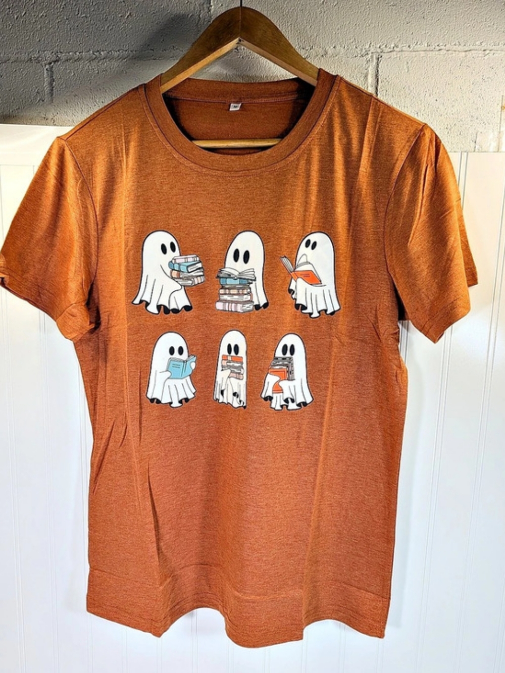 Women's Ghost Graphic Short Sleeve Tee Size Medium